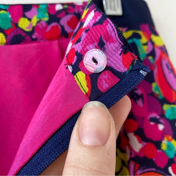 LILLY PULITZER • Clover Skirt Floral Multicolor Wild Confetti Size 8 - Picture 4 of 16